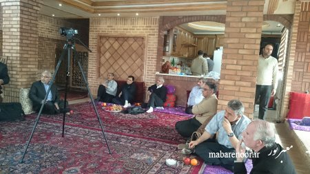 جلسه هفتگی مجمع در اردوگاه شهدای تخریب ( باغ حاج عباس عبادی )