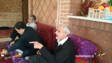 جلسه هفتگی مجمع در اردوگاه شهدای تخریب ( باغ حاج عباس عبادی )