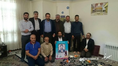 بازدید نوروزی ازخانواده شهید داوود موسوی تخریبچی شهید در فاجعه منا